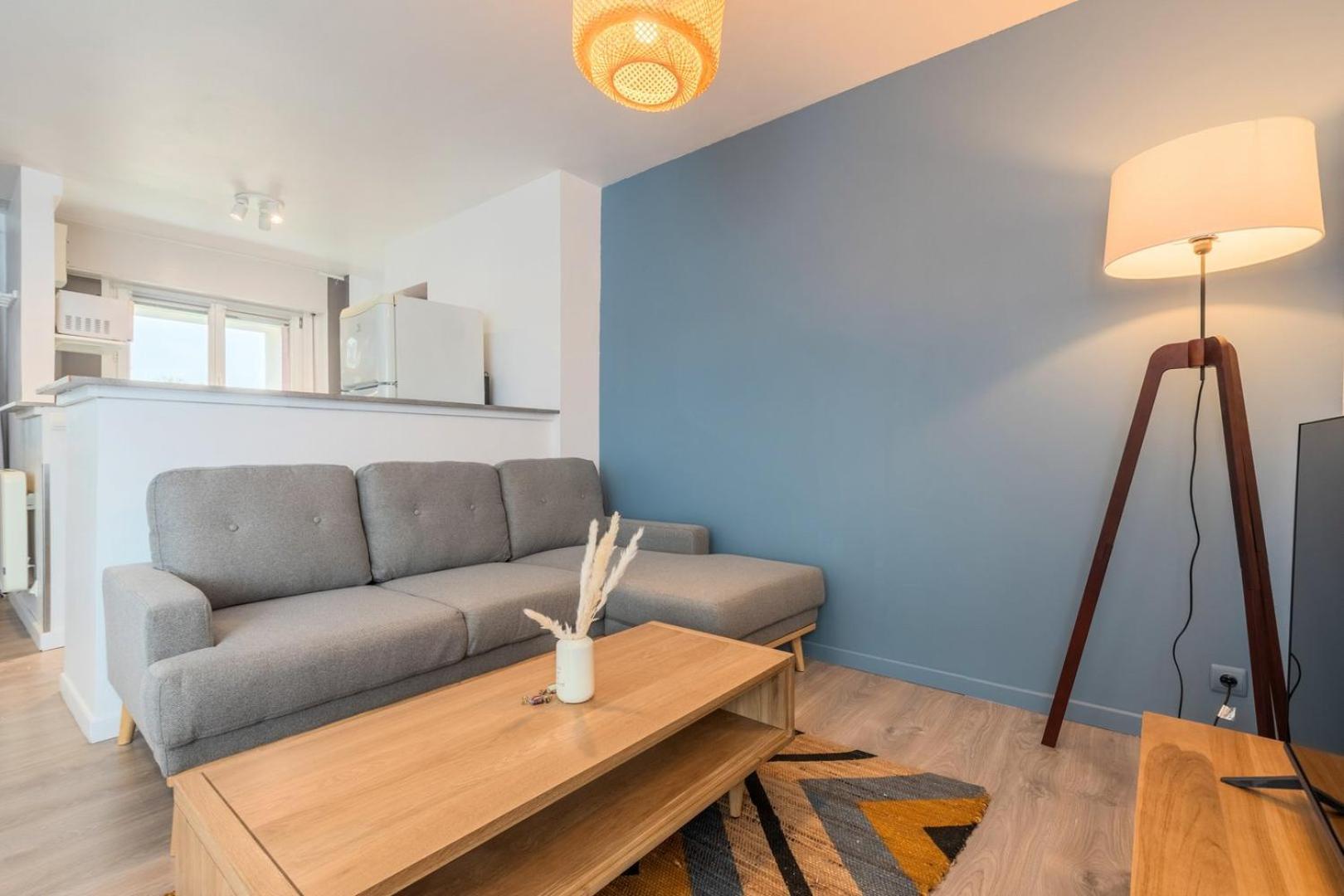 Renovated 2-Bedroom Duplex Near Metro. Lila Exterior foto